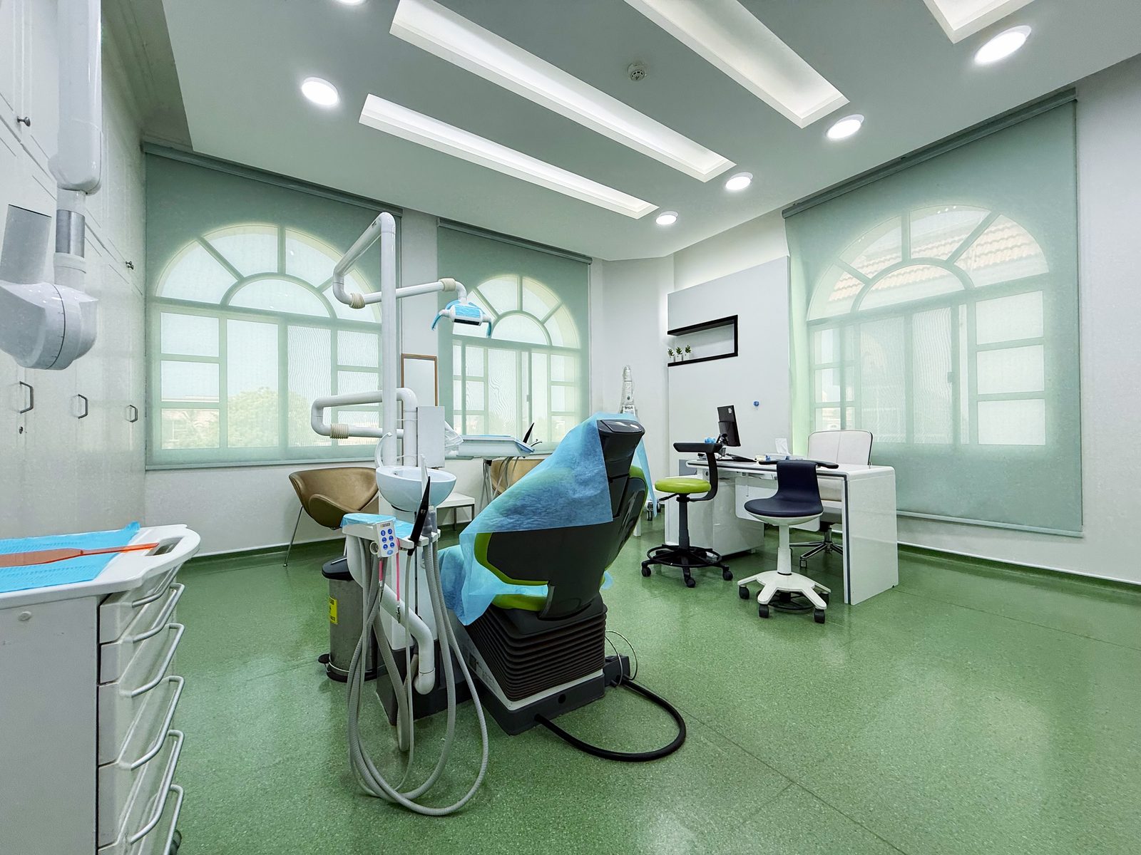 Second dental treatment room in a poly clinic in Jumeirah, Dubai